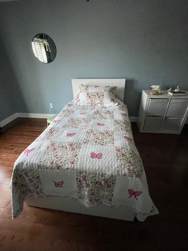 IKEA MALM TWIN BED AND MEMORY FOAM MATTRESS in Beds & Mattresses in Oshawa / Durham Region - Image 2