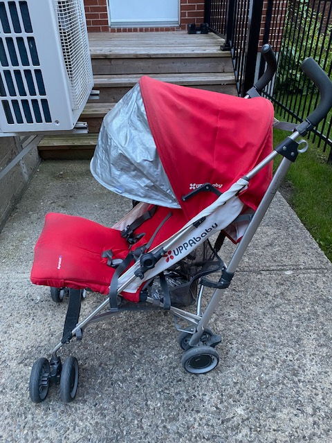 Poussette UPPAbaby G-luxe Stroller in Strollers, Carriers & Car Seats in City of Montréal - Image 3