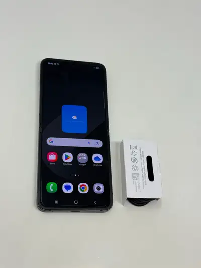 Samsung Galaxy Z Flip6 512GB Unlocked Excellent, View more