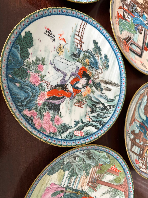 Vintage Chinese Plates and Mugs in Arts & Collectibles in Peterborough - Image 4