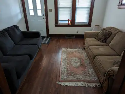 Room for Rent in 4 Bedroom Home (August 1st)