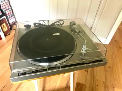 Pioneer PL-200 direct drive turntable [SERVICED/TESTED], View more