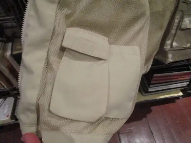 VESTE DE VOYAGE MULTI POCHES BRUGI ITALIE in Other in City of Montréal - Image 6