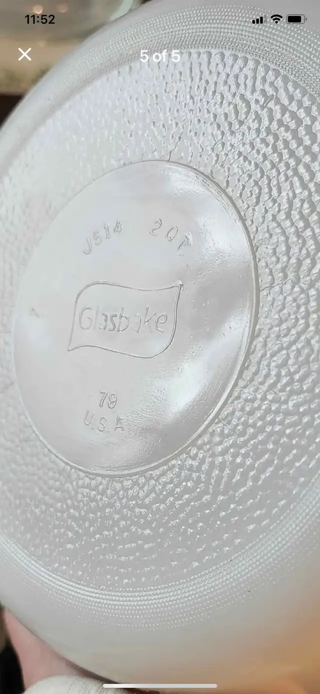 VINTAGE ‘ GLASBAKE GREEN DAISY  2 Qt !  in Kitchen & Dining Wares in Mississauga / Peel Region - Image 6