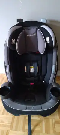 Safety Grow and Go 3 in 1 car seat