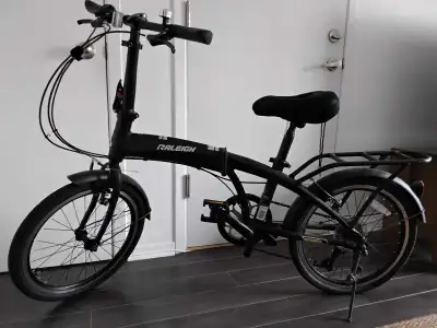 Raleigh bicyclette pliable, View more