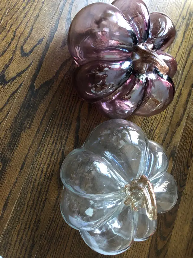 Glass Pumpkins in Home Décor & Accents in City of Toronto - Image 9