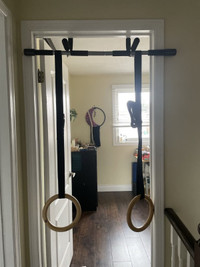 Fitness rings with straps and chin-up bar