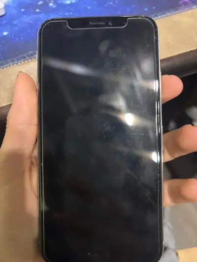 it works good i used it barely and it comes with a privacy screen protector (i am down to lower the...