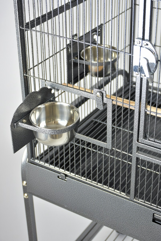 32" VICTORIAN TOP PARROT BIRD FLIGHT CAGE in Accessories in Mississauga / Peel Region - Image 4