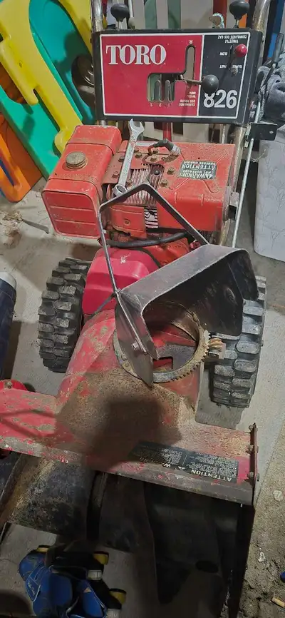 Toro 826 Snowblower, View more