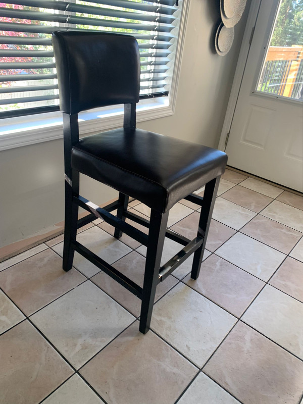 8 seater adjustable counter height Dining set with 8 bar stools