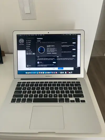 Apple Macbook Air  2014 13’’, i7 1.7GHz, 8 GB DDR3, 256 GB SSD, View more