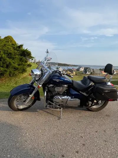Suzuki Boulevard 800 cc. This bike is in great shape and is ready for another owner. I am selling be...