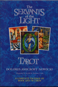 The Servants of the Light Tarot {kit}