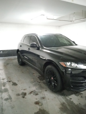 2017 Jaguar F-Pace 35t Prestige