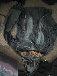 Bench medium. Light jacket London Ontario Preview