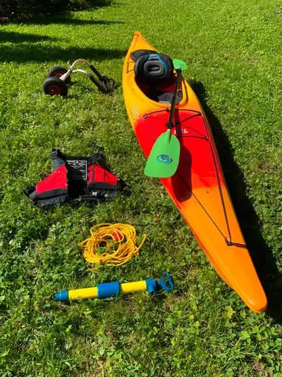 Kayak Necky "Manitou" 13 pieds, View more