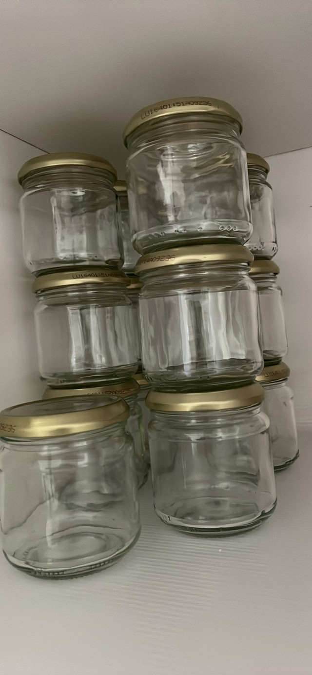  Petits pots en verre dans Vaisselle et articles de cuisine  à Ville de Montréal - Image 2
