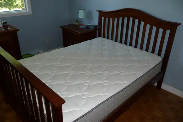 Ensemble de meuble et bassinette convertible enfants in Beds & Mattresses in West Island - Image 5