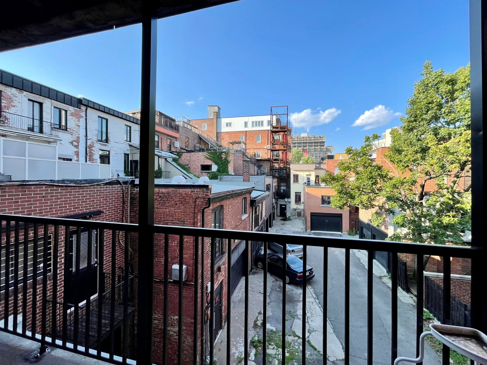 Studio près du Métro Sherbrooke, Carré Saint-Louis — photo 1