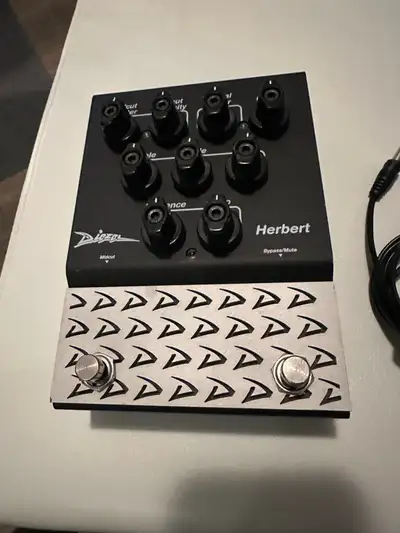 DIEZEL HERBERT PREAMP PEDAL, View more