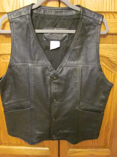 The Leather Ranch Motorcycle Vest size L