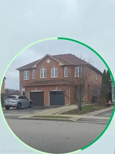 4 Bedrooms house available for rent in Chinguacausy and Bovaird area in Brampton from May 1st. $3000...