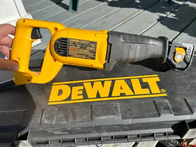 Not used much as I have a cordless now. Can meet in Sherwood Park week days.