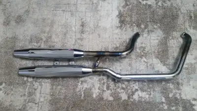 Approx 3000km before bike was customized. All parts in good condition. Complete handle bar set with...