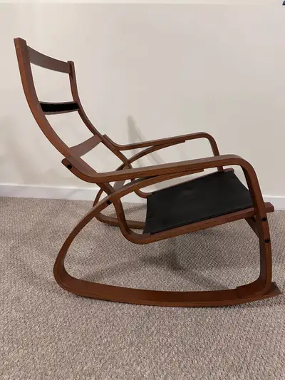Like new ikea rocking chair base, no cushion