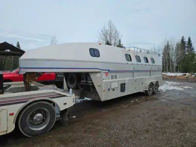FINAL PRICE REDUCTION (AFTER THIS I KEEP IT) Custom built 4 horse, light weight all aluminum Heartla...