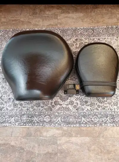 2010 Yamaha Roadstar Silverado OE Seats, with Mounting Bracket. Like New Condition. Only used 1 year...
