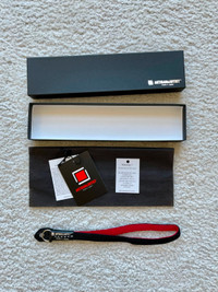 Artisan &amp; Artist Silk Camera Strap (Black X Red)