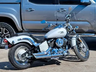 Yamaha vstar 650cc. Great starter bike. Very good condition. Well maintained. Shaft drive. Light wei...