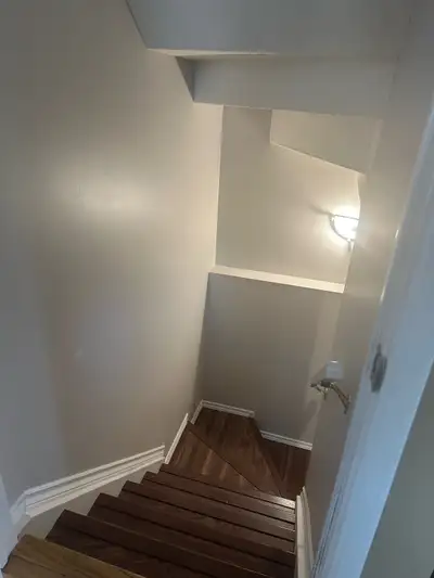Spacious Basement Suite for Rent – Quiet Neighborhood in West Ed
