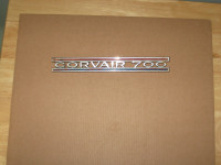 GM  Corvair 700  Emblem