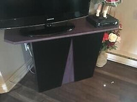 Petite table - meuble TV 