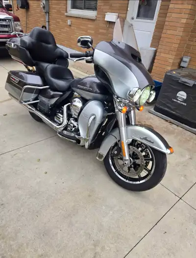 2014, Harley Davidson, ultra limited all the bells and whistles. Heated grips, fog lights ect. Comes...