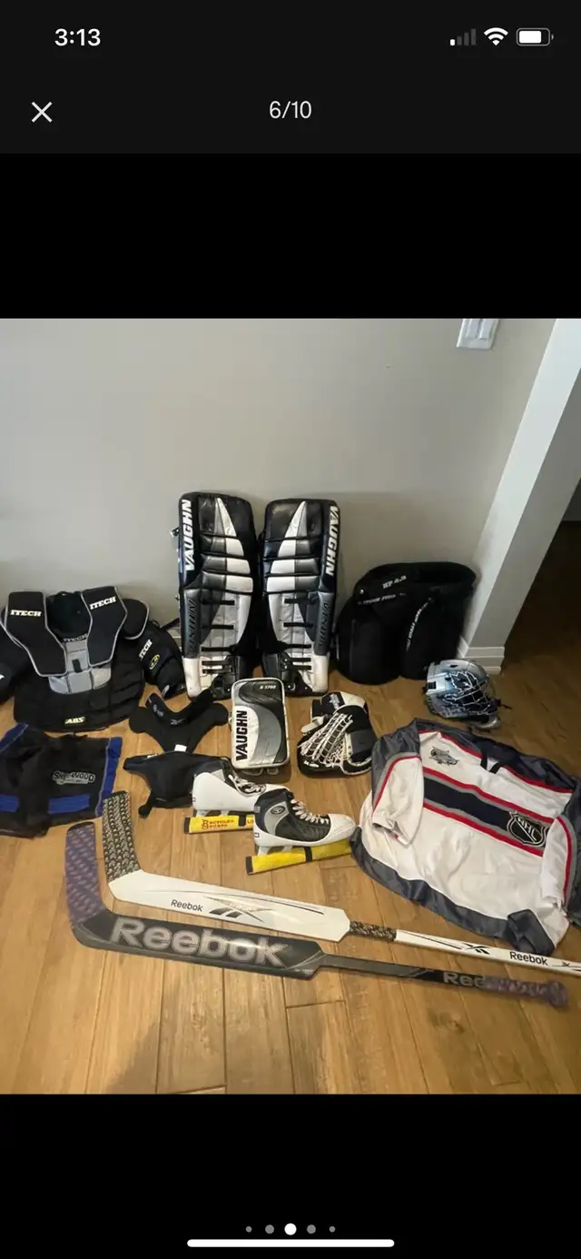 NEW VINTAGE GOALIE EQUIPMENT! in Hockey in Barrie - Image 6