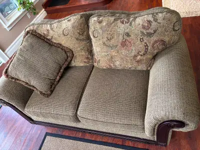 Love Seat with Reversible Pattern, View more