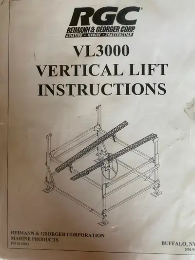 Aluminum boat lift, 3000 lb capacity with 3000 lb winch. 12 foot ride on bunks. Premium boat lift ma...
