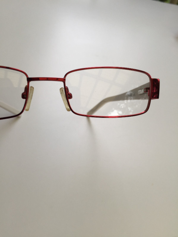 2 Montures lunettes neuves / New eyeglasses frames dans Bijoux et montres  à Laval/Rive Nord - Image 3