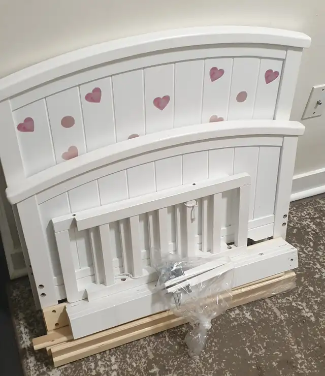 Toddler bed frame64407491535106122