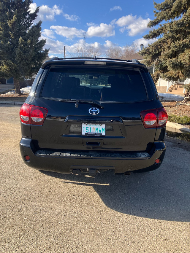 2018 Toyota Sequoia  in Cars & Trucks in Saskatoon - Image 4
