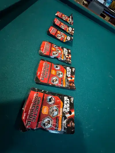 6 Packs Star wars galactic connections series 2, View more