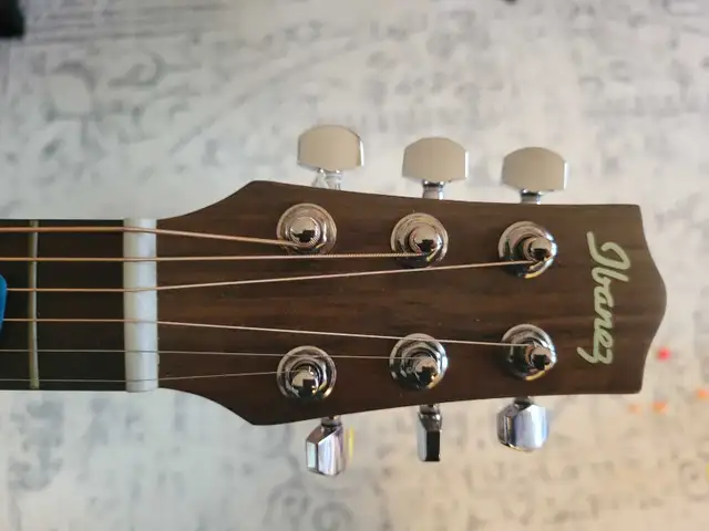 Ibanez Guitar (Piccolo) in Guitars in Oakville / Halton Region - Image 5