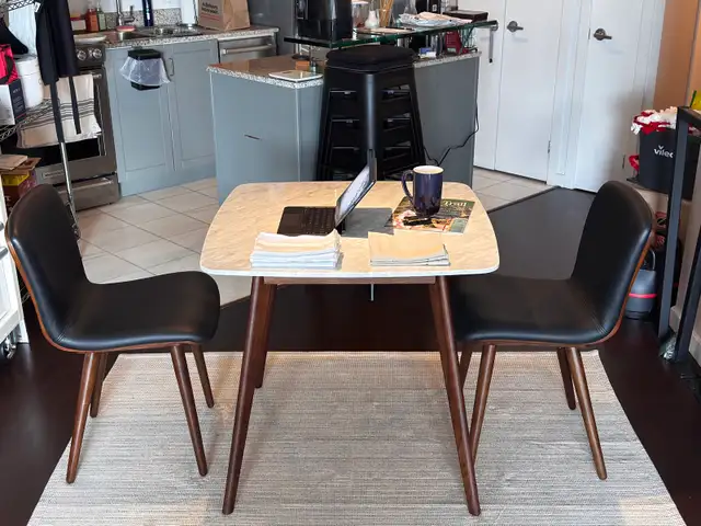 Sede Leather Dining Chairs - Walnut and Black in Chairs & Recliners in City of Toronto - Image 3