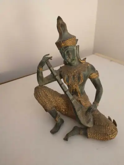 Bronze lord Krishna 