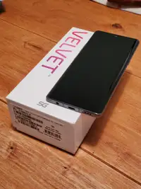 Lg Velvet 5G BLACK phone like new Unlocked complete with box +++